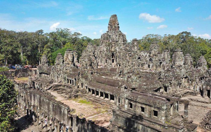 Private Angkor Wat Sunrise Tour – Relaxed One-Day - Image 4