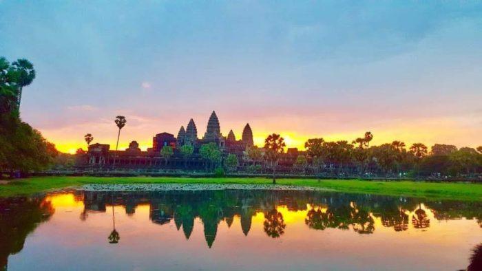 Private Angkor Wat Sunrise Tour – Relaxed One-Day - Image 2