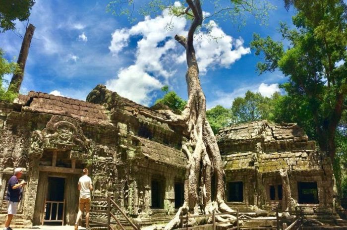 Private Angkor Wat Sunrise Tour – Relaxed One-Day - Image 10